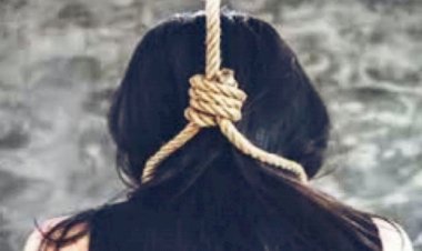 CG- 14 साल की छात्रा ने की आत्महत्या: युवक ने घर में घुसकर की थी रेप की कोशिश... सदमें में छात्रा ने फंदे से लटकर दी जान....