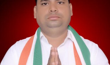 छत्तीसगढ़ सरकार अब प्रति एकड़  खरीदेगी 20 क्विंटल धान सूबे में किसानो के हित में लिए जा रहे लगातार फैसले किसान अर्थव्यवस्था का रीढ़ सभापति कांत ने ऐतिहासिक फैसले के लिए जताया सीएम का आभार पढ़े पूरी खबर