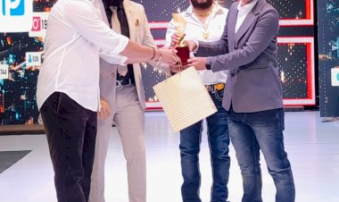 युवा लेखक प्रियेश सिंह को साहित्य के क्षेत्र में बेस्ट इन्फ्लुएंसर अवार्ड 2023 से पिकज़ोन ने सम्मानित किया