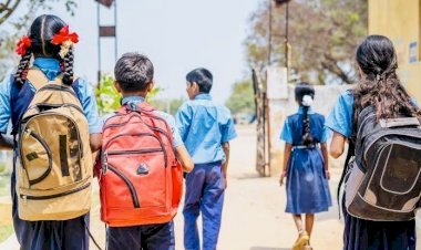 School Timing Change: स्कूलों की टाइमिंग बदली,कक्षाएं इतने से इतने बजे तक होंगी संचालित...जानिए नई टाइमिंग...देखें आदेश..