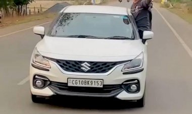 Stunt VIDEO:  चलती कार में खतरनाक स्टंट,कार में जानलेवा स्टंट करना पड़ा भारी…VIDEO वायरल हुआ तो पुलिस ने युवकों  के खिलाफ की ये कार्रवाई...देखें वीडियो...