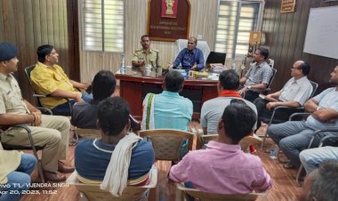 CG:साजा SDM कार्यालय में शांति समिति बैठक आयोजित..शांतिपूर्ण वातावरण में पर्व मनाने SDM और ASP  ने की अपील