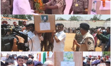 CG ब्रेकिंग : आईईडी ब्लास्ट में शहीद जवानों को नमन करते हुए उनके पार्थिव शरीर पर पुष्पगुच्छ अर्पित कर दी श्रद्धाजंलि... देखें Exclusive  तस्वीरें...