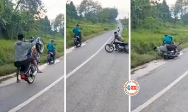 Funny Stunt Viral Video: बाइक पर खतरनाक स्टंट कर रहा था शख्स, पलक झपकते ही हवा में उछला फिर हुआ कुछ ऐसा.....देखें हैरान कर देने ये वाला वीडियो...