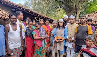 आम आदमी पार्टी प्रदेश अध्यक्ष कोमल हुपेंडी पहुँचे अरनपुर में हुए शहीद परिवारों से मिलने...