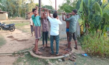खबर का असर :  पेयजल समस्या से निजात मिलने पर जमगला टिकरापारा निवासियों के चेहरों पर आई मुस्कान