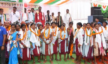 टाहकवाड़ा के 50 लोगों ने कांग्रेस प्रवेश किया