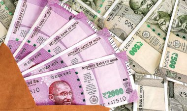 RBI ने 2000 के नोट को लेकर दी अहम जानकारी, पढ़े पूरी खबर