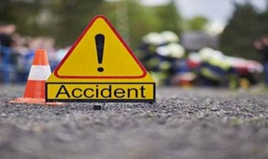 CG Accident News : तेज रफ्तार ने छीन लीं जिंदगी, अज्ञात वाहन ने बाइक सवार को मारी ठोकर, एक की मौके पर मौत, मासूम के सिर से उठा माता-पिता का साया