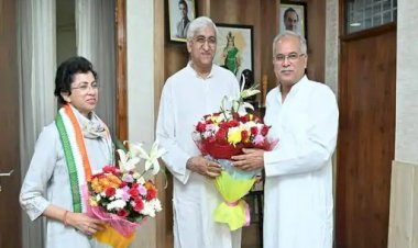 CM भूपेश बघेल और कुमारी शैलजा से मिले डिप्टी CM टीएस सिंहदेव, CM बघेल ने मिठाई खिलाकर सिंहदेव का किया स्वागत, देखें वीडियो..