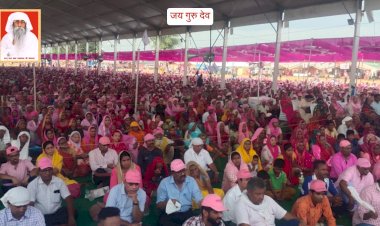 समरथ गुरु जरूरत पर सब कुछ देते हैं - बाबा उमाकान्त