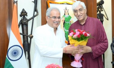 CG POLITICAL NEWS : कैबिनेट में सीएम भूपेश ने ऐसे किया उप मुख्यमंत्री सिंहदेव का स्वागत, देखें वीडियो…