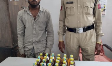 RAIPUR CRIME NEWS : रायपुर पुलिस का नशा के विरूद्ध व्यापक जन जागरूकता अभियान ‘‘हैलो जिंदगी’’ के दौरान अवैध रूप से शराब का परिवहन करते दो आरोपियों को किया गया गिरफ्तार
