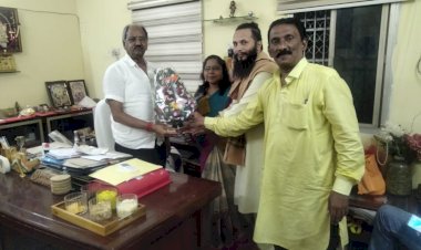 आदिवासी जनजातीय महोत्सव के आयोजन को लेकर विधायक एवं मंत्री बृज मोहन अग्रवाल से मुलाकात की...