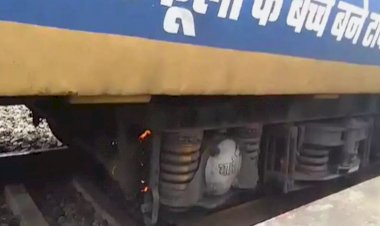 CG ब्रेकिंग : नर्मदा एक्सप्रेस के ब्रेक सिस्टम में लगी आग,आनन फानन में खिड़की-दरवाजों से कूदने लगे यात्री, मचा हड़कंप....