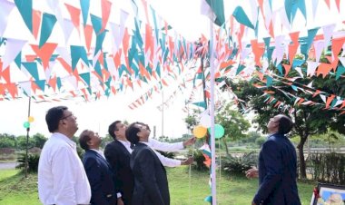 INDEPENDENCE DAY : छत्तीसगढ़ राज्य सूचना आयोग में मनाया गया स्वतंत्रता दिवस, राज्य सूचना आयुक्त मनोज त्रिवेदी ने किया ध्वजारोहण