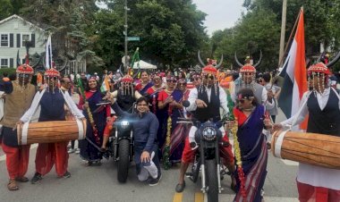 CG Proud Moment : सात समुंदर पार अमेरिका में दिखी छत्तीसगढ़ की आदिवासी संस्कृति की झलक, शिकागो में आयोजित ’इंडिया डे परेड’ में जनजाति संस्कृति का किया प्रदर्शन, देखें तस्वीरें