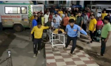 CG Naxalite ब्रेकिंग : नक्सलियों ने पूर्व सरपंच पर किया जानलेवा हमला, मरा हुआ समझकर सड़क किनारे छोड़कर भागे.....