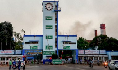 CG News : भिलाई इस्पात संयंत्र के ब्लास्ट फर्नेस के कंट्रोल रुम में लगी आग, मची अफरा-तफरी, फायर ब्रिगेड की टीम मौजूद....