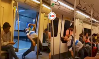 Metro Dance Viral News: मेट्रो में घुसते ही अचानक नाचने लगा लड़का, आसपास के लोग भी हो गये शॉक- देखें वीडियो...