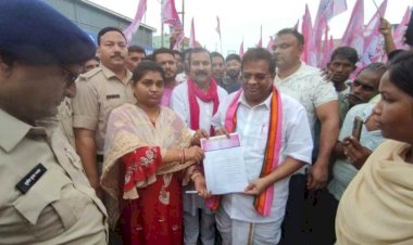 CG News : इन 45 मांगों को लेकर अमित जोगी के साथ JCCJ कार्यकर्ताओं ने घेरा SDM कार्यालय, बैरिकेड तोड़ कार्यकर्ताओं की हुई पुलिस से झूमाझटकी....