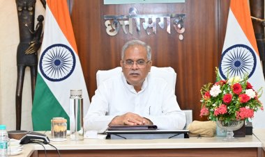 CG कैबिनेट ब्रेकिंग : CM भूपेश की अध्यक्षता में कैबिनेट की बैठक शुरू, लिये जा सकते हैं बड़े फैसले, देखें तस्वीरें...