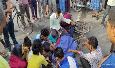 CG ACCIDENT ब्रेकिंग : तेज रफ्तार वाहन ने किसान को मारी ठोकर, मौके पर मौत, आक्रोशित ग्रामीणों ने किया चक्काजाम......