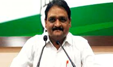 Chhattisgarh Politics: ‘भारत में सबसे बड़ा सनातनी कोई है तो वो हैं भूपेश बघेल’, कांग्रेस संचार प्रमुख का सीएम हिमंत बिस्वा सरमा पर पलटवार…