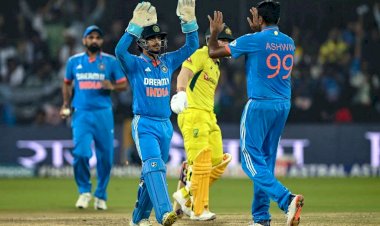 India vs Australia ODI: भारत ने 99 रनों से जीता दूसरा  मुकाबला, टीम को मिली  सीरीज में 2-0 की अजेय बढ़त ........