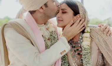 Parineeti Raghav Wedding Photos : सात जन्मों के लिए एक-दूजे के हुए परिणीति और राघव, सामने आईं खूबसूरत तस्वीरें...देखें Photos...