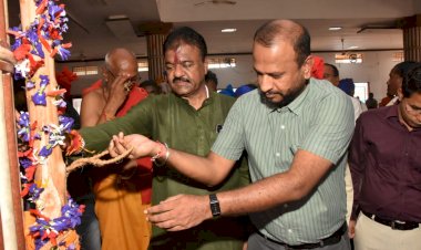 विश्व प्रसिद्ध बस्तर दशहरा के प्रमुख विधान डेरी गड़ाई में शामिल हुए संसदीय सचिव रेखचंद जैन...