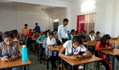 CG राष्ट्रीय सेवा योजना के वरिष्ठ स्वयंसेवको द्वारा  महाविद्यालय स्तरीय प्रश्नोत्तरी प्रतियोगिता हुआ सम्पन्न...