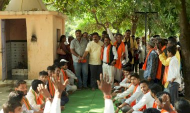 विधानसभा कवर्धा में एक हफ्ते के अंदर तीसरी  बार 100  लोगों ने बीजेपी में किया प्रवेश।