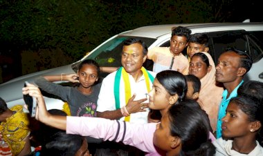 कॉंग्रेस प्रत्याशी दीपक बैज की दिखी जनसंपर्क के दौरान अद्भुत लोकप्रियता..