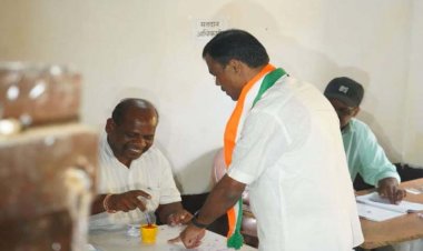 CG Assembly Election : कांग्रेस प्रदेश अध्यक्ष दीपक बैज ने किया मतदान, कहा- दूसरी बार भी प्रदेश में बनेगी कांग्रेस की सरकार....