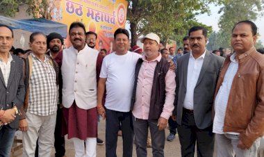 विधायक जैन ने विभिन्न घाटों पर पहुंचकर छठ पूजा की बधाई एवं शुभकामनाएं दी...