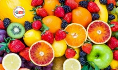 Winter Fruits: सर्दियों में बढ़ते वजन की वजह से हैं परेशान तो डेली रूटीन में शामिल करें ये 6 फल....