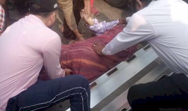 CG Accident ब्रेकिंग  : तेज रफ्तार कार ने महिला शिक्षक  को रौंदा, दो भागों में टूटी स्कूटी,
मौके पर मौत.....