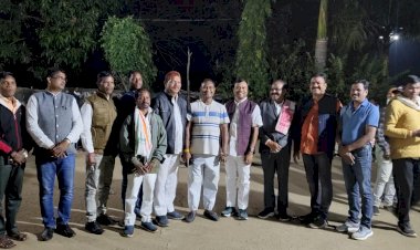 सांसद के गृह ग्राम पहुंच जैन ने दी दियारी पर्व की बधाई...