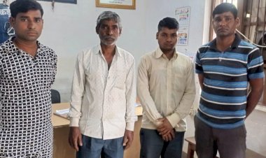 CG में बिजली पोल हटाने को लेकर बलवा...पत्रकार व उसके पुत्र पर जानलेवा हमला...सरपंच और उसके भाई सहित 8 लोग गिरफ्तार...