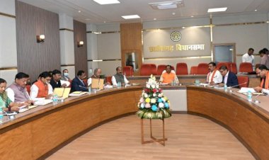 Chhattisgarh Cabinet Meeting : साय कैबिनेट की अहम बैठक कल,मोदी की गारंटी सहित इन घोषणाओं पर लग सकती है मुहर...