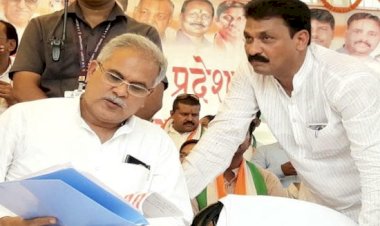 CG Political ब्रेकिंग : लोकसभा चुनाव से पहले कांग्रेस को लगा बड़ा झटका,पूर्व विधायक ने दिया इस्तीफा व इन दिग्गज नेताओं ने थामा भाजपा का दामन.....