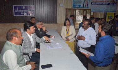 राष्ट्रीय लोक अदालत में राजीनामें से लंबित 5374 एवं मुकदमा पूर्व के 82019 प्रकरण निपटे