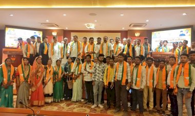 CG ब्रेकिंग : लोकसभा चुनाव से पहले इस समूह के 2 हजार सदस्यों ने ली भाजपा की सदस्यता, उपमुख्यमंत्री विजय शर्मा ने किया स्वागत.....