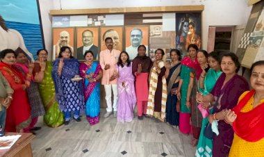 भाजपा महिला मोर्चा मालवीय नगर मंडल की बैठक नंदानगर में संपन्न हुई...