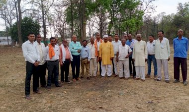 मुख्यमंत्री के आगमन की तैयारी में जुटे साहू समाज के पदाधिकारीगण...