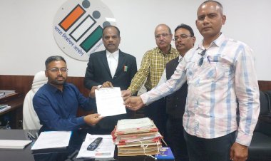 CG - अंधविश्वास फैलाने वाले भाजपा प्रत्याशी भोजराज नाग के खिलाफ कांग्रेस ने निर्वाचन आयोग से की शिकायत...