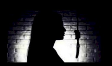 CG-छात्रा ने की आत्महत्या : 16 वर्षीय छात्रा ने फांसी लगाकर की आत्महत्या, माँ की इस बात से उठाया ये आत्मघाती कदम.....इलाके में फैली सनसनी