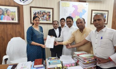 CG - गृहमंत्री विजय शर्मा के विरूद्ध आदर्श आचार संहिता के उल्लंघन किये जाने की शिकायत कांग्रेस ने निर्वाचन आयोग से की शिकायत...