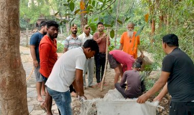 गौरकापा के मंदिर मे चलाया गया स्वच्छता अभियान।